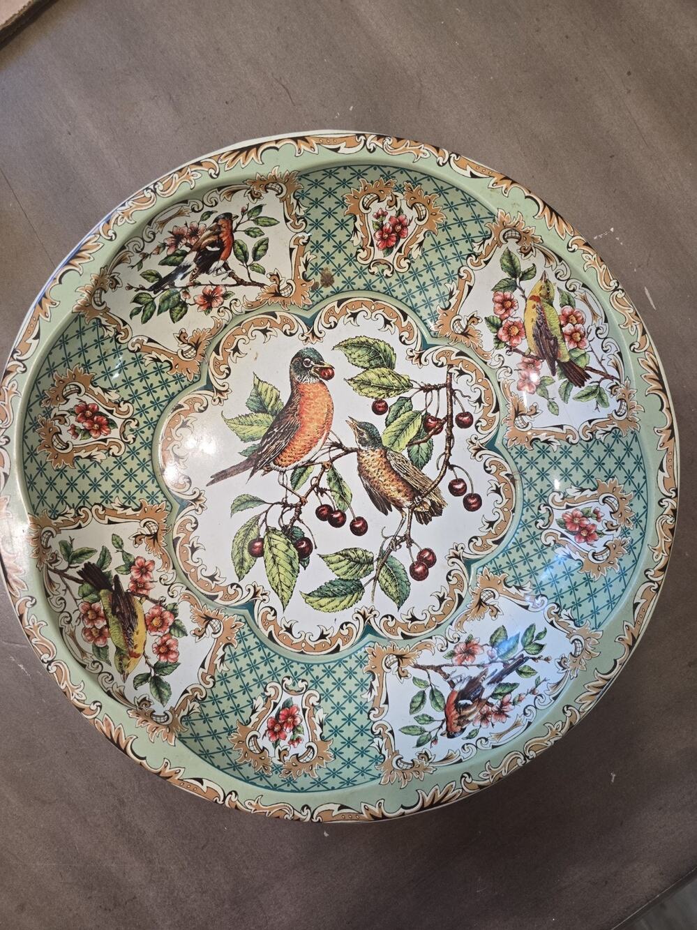Daher Decorated Ware 1971 England Tin Bowl Birds and Cherries